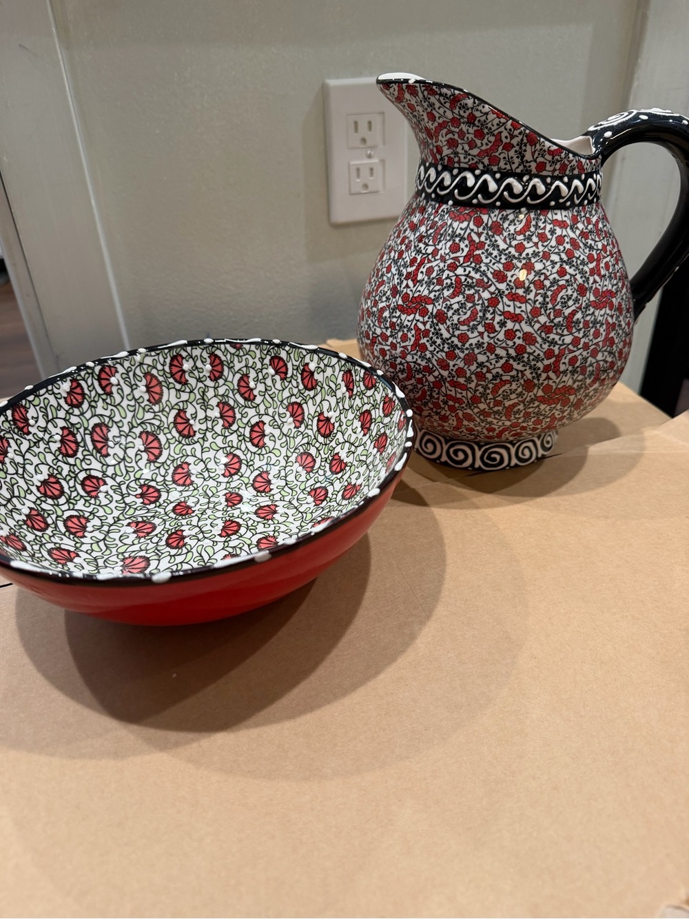 Nakkas Cermaic Hand-Painted Turkish Pottery